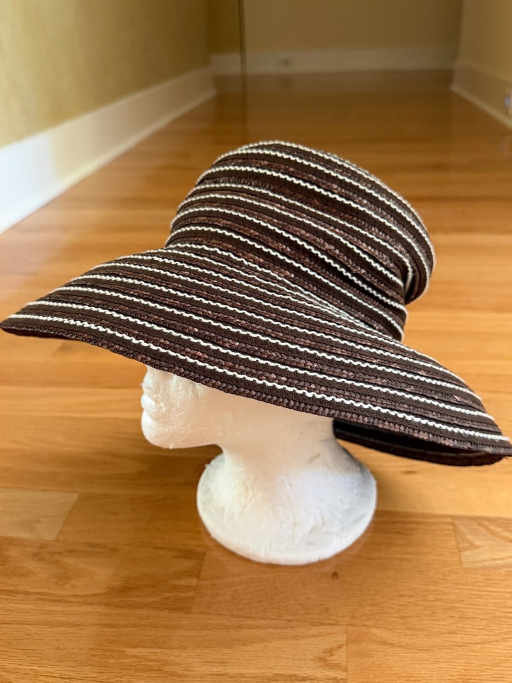 Laura Ashley Womens Brown and White Hat